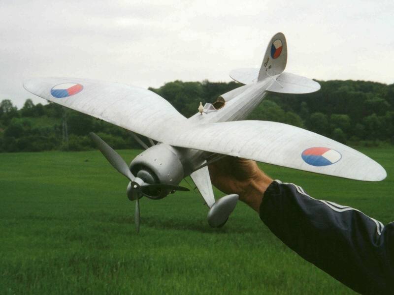 Aero A-102 (stavba: Mikulášek, foto: Felda)