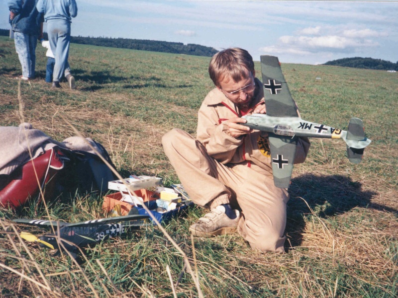 Messerschmitt Me-109D (stavba i foto: Felda) 