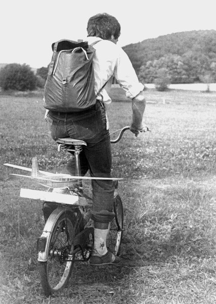  Cessna Caravan (building: Petr Mikulasek, photo: ISim)a6m2n-isim.jpg