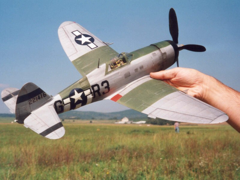 Republic P-47 Thunderbolt (stavba: Jiří Merta, foto: Felda)