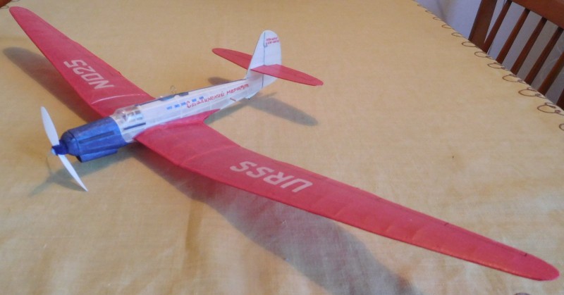 Hotovo i s anténou .JPG