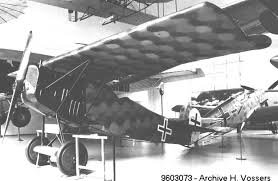 replika  D-VII parasol .jpg