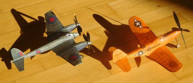 Střelice M.oř   Hornet a P-63.JPG