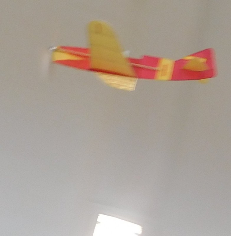 R-2 nad světlem.JPG