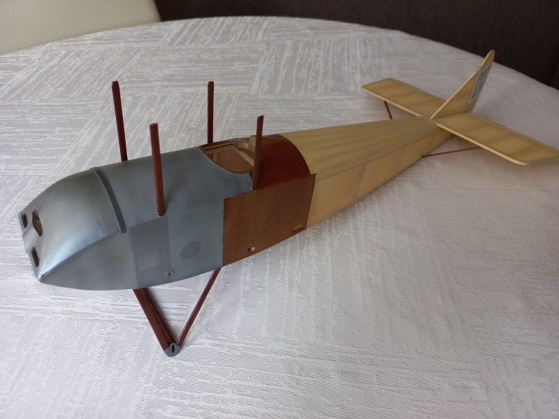 51_trup.jpg (196.57 KiB) Zobrazeno 43666 x 51_trup.jpg