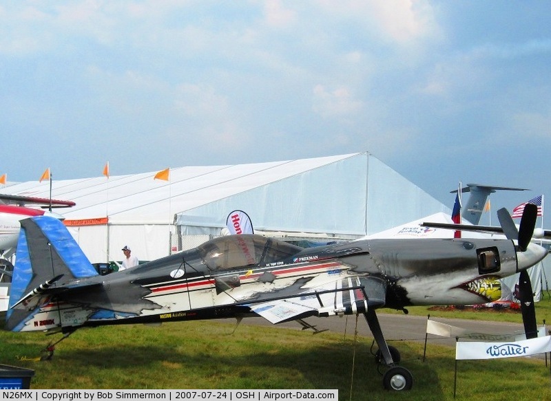 099853.jpg