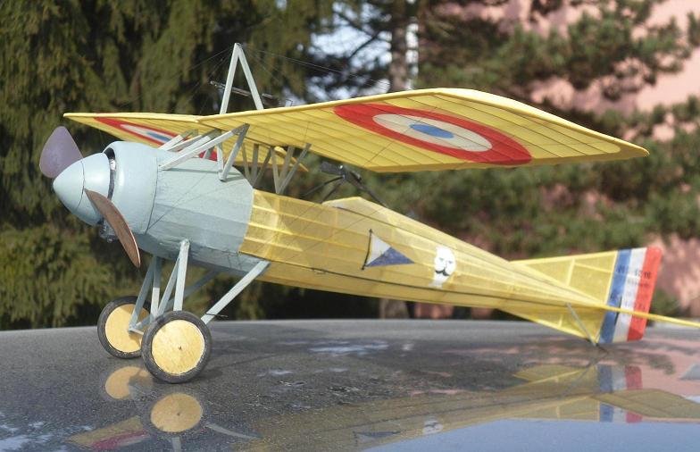 MS P z boku výřez.jpg