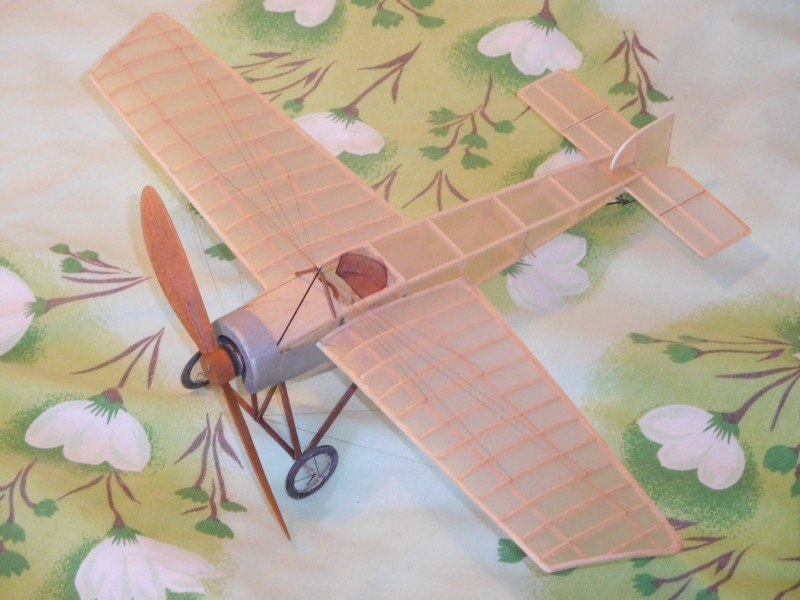 Jiný pohled na Morane.JPG