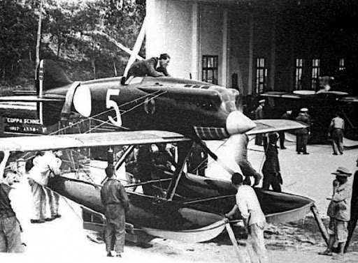 M-52R.jpg